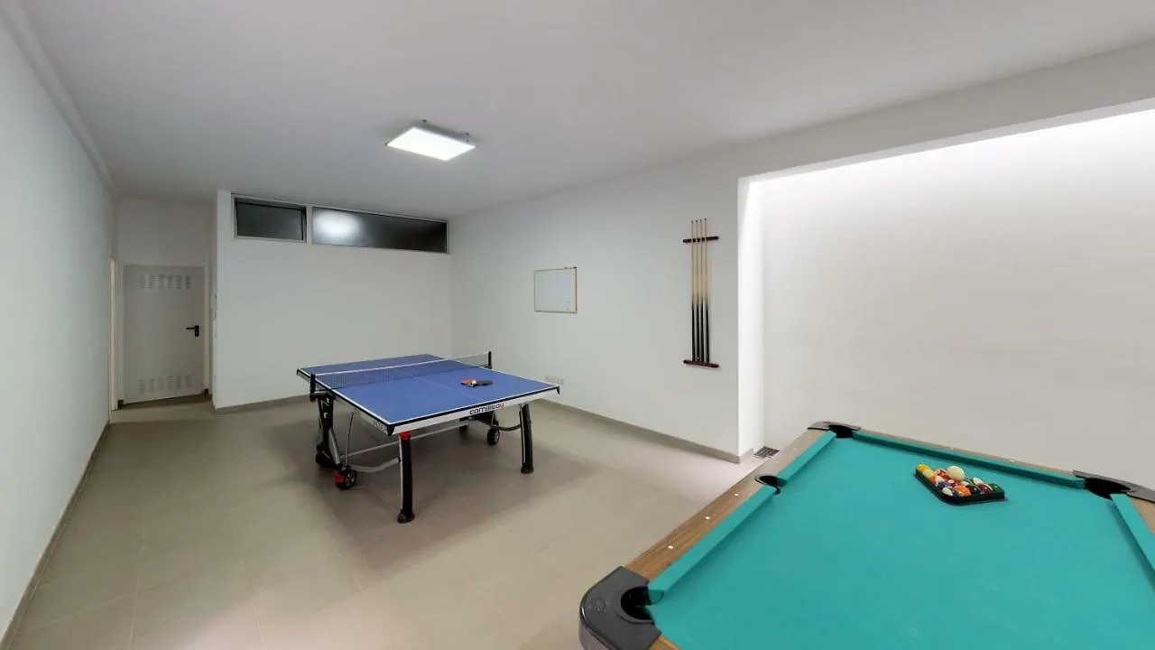 Вилла Luxury Bkm In Playa Del Duque Адехе 0*,